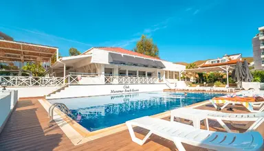 Club Munamar Beach Resort