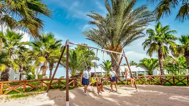 Club Palm Azur