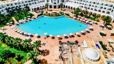 Club Palm Azur