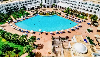 Club Palm Azur