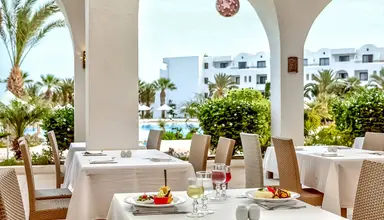 Club Palm Azur