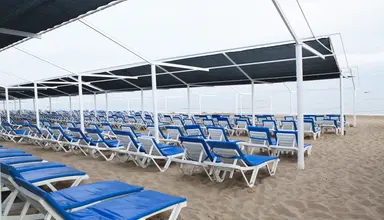 Club Side Coast