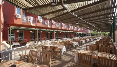 Club Side Coast