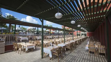 Club Side Coast