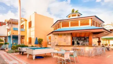 Club Vista Serena
