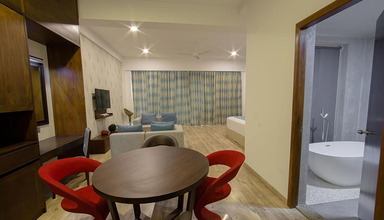 Club Waskaduwa Beach Resort & Spa