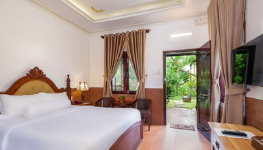 Coco Palm Beach Resort & Spa
