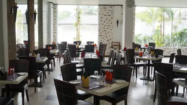 Coco Royal Beach Resort