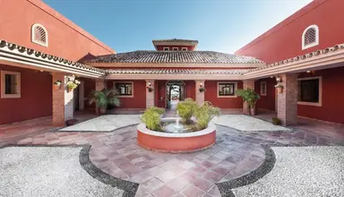 Colina Del Paraiso