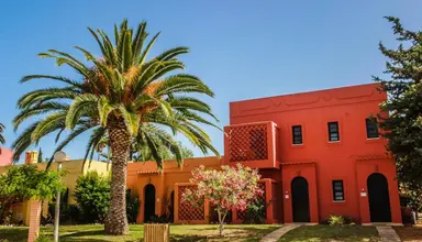 Colina Village