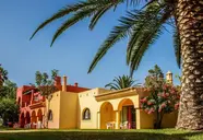 Colina Village
