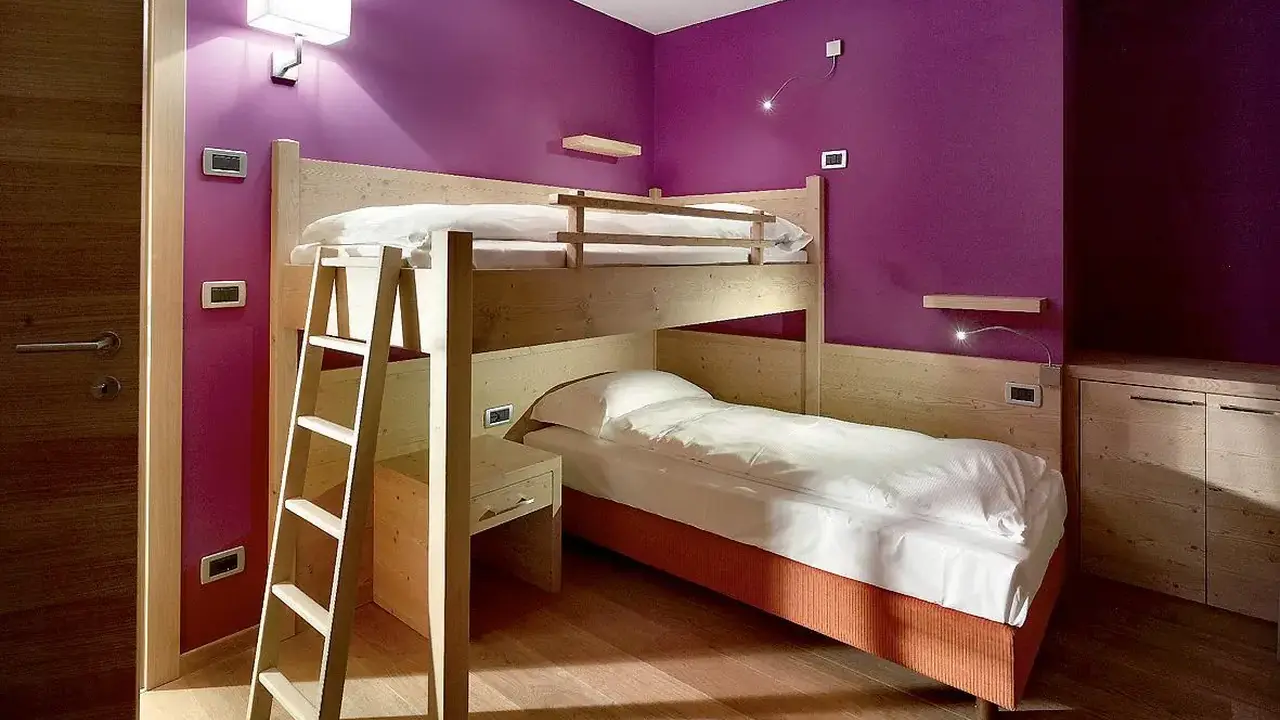 Color Home Suite Apartments
