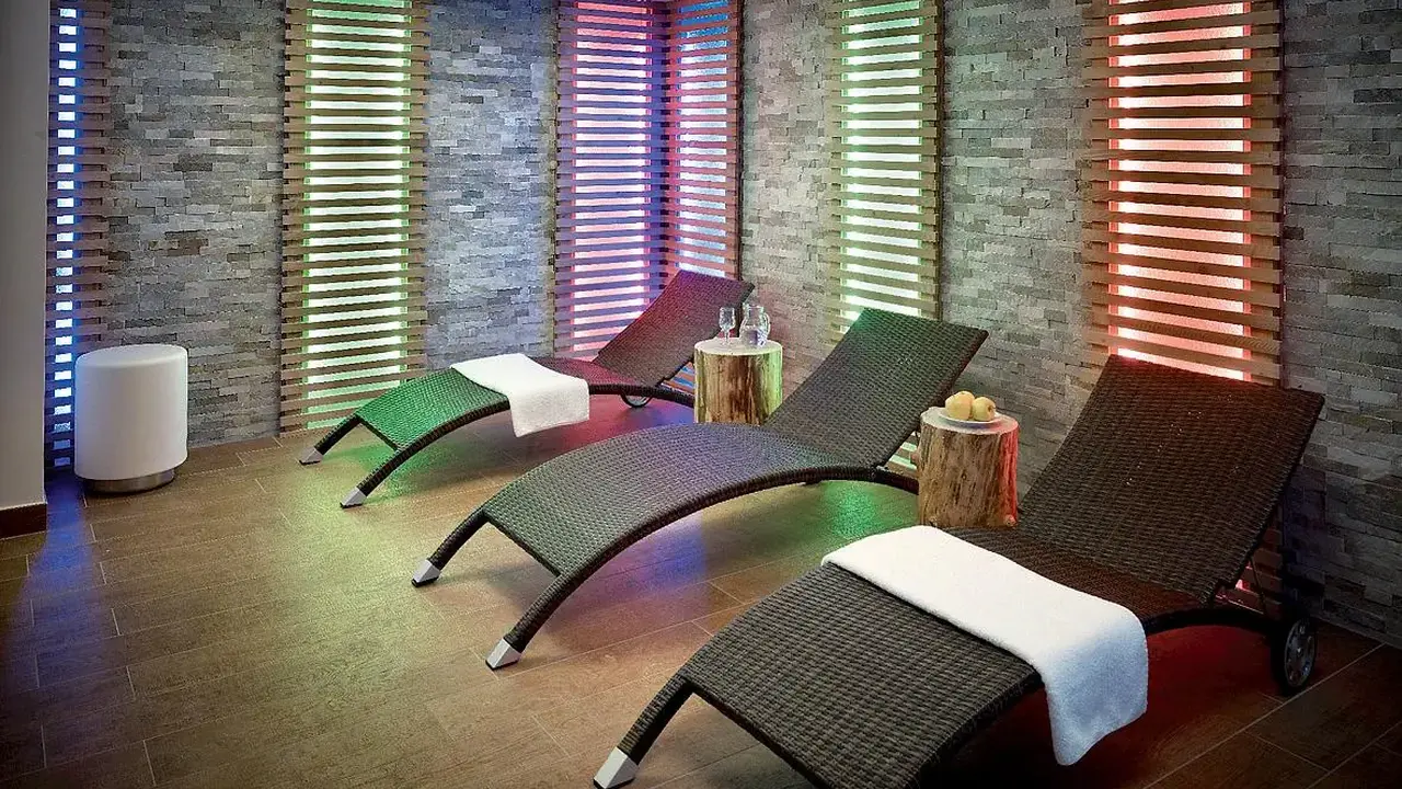 Color Home Suite Apartments