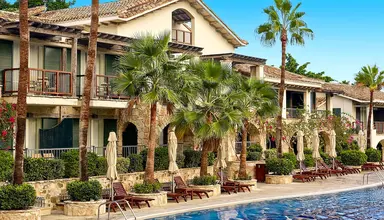 Columbia Beach Resort