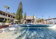 Columbia Beach Resort