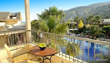 Columbia Beach Resort