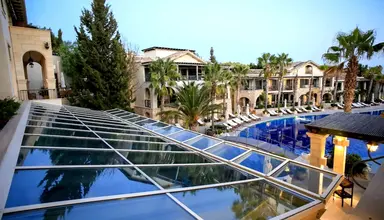 Columbia Beach Resort