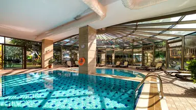 Commodore Elite Suites & Spa