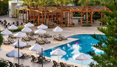 Commodore Elite Suites & Spa
