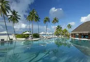 Constance Halaveli Resort