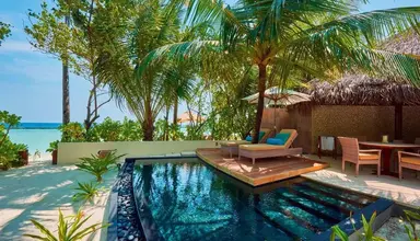 Constance Halaveli Resort
