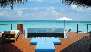 Constance Halaveli Resort