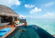 Constance Halaveli Resort