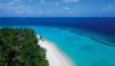 Constance Halaveli Resort