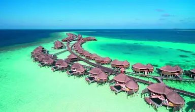 Constance Halaveli Resort