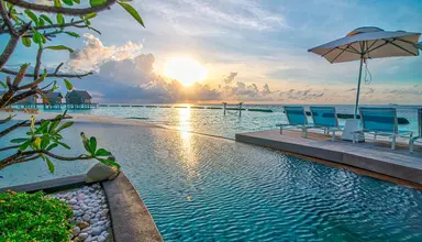Constance Moofushi Resort