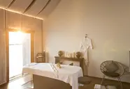 Constance Moofushi Resort