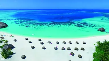 Constance Moofushi Resort