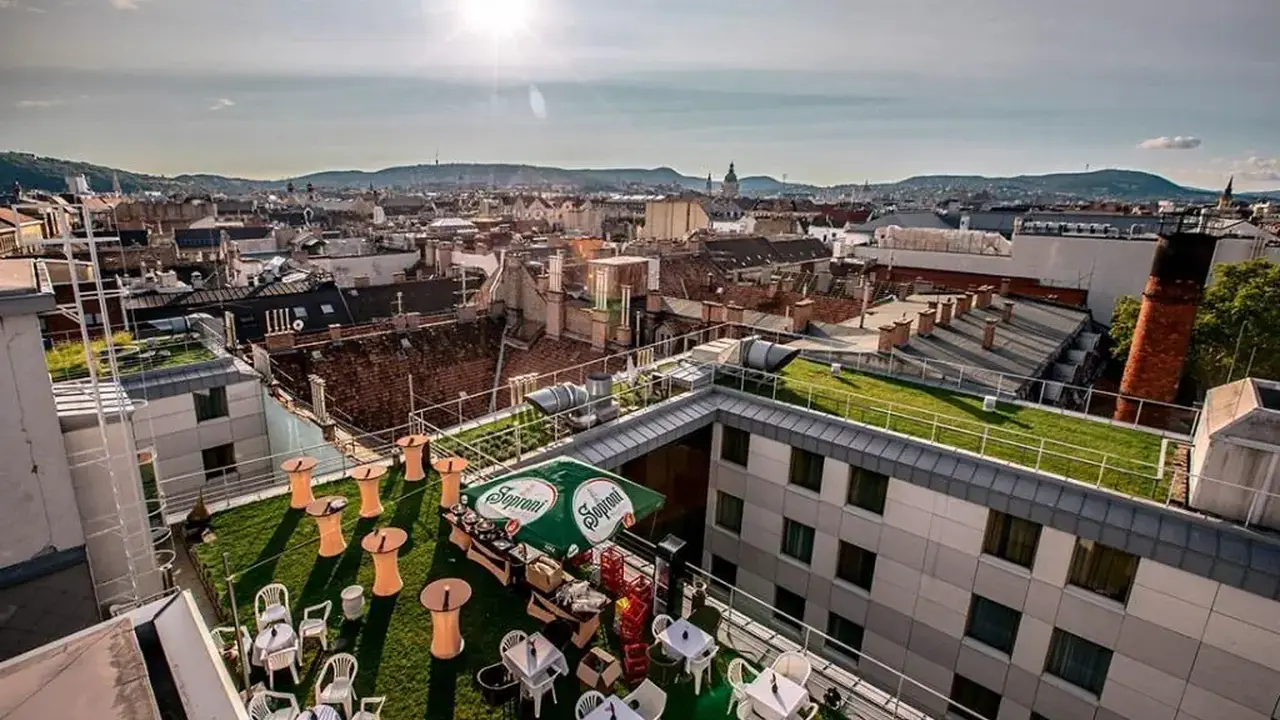 Continental Budapest