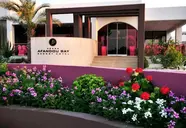 COOEE Afandou Bay & Suites