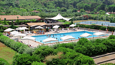 Cora Club