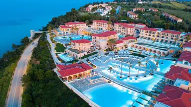 Cora Hotel & Spa Resort