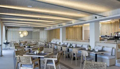 Cora Hotel & Spa Resort
