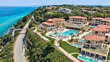 Cora Hotel & Spa Resort