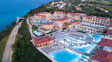 Cora Hotel & Spa Resort