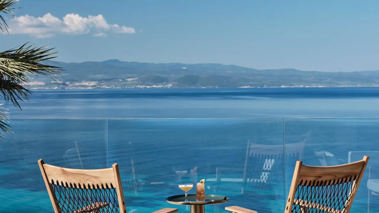 Cora Hotel & Spa Resort