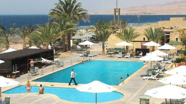 Coral Bay Resort