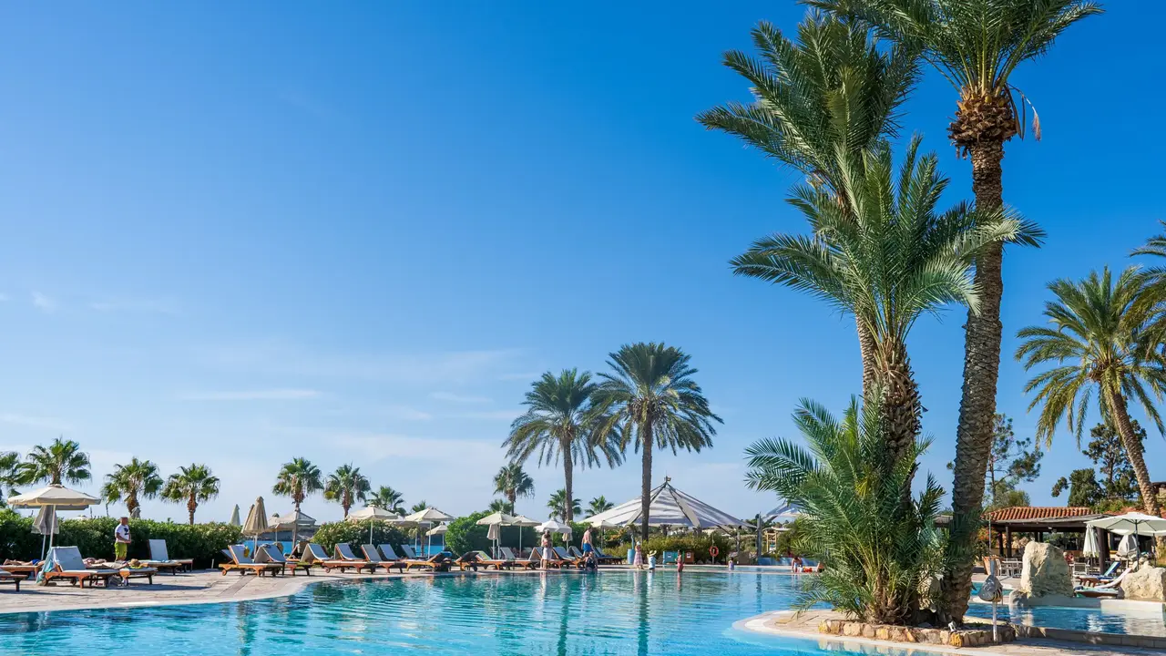 Coral Beach & Resort