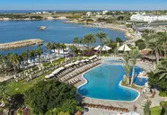 Coral Beach & Resort 