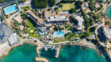 Coral Beach & Resort 