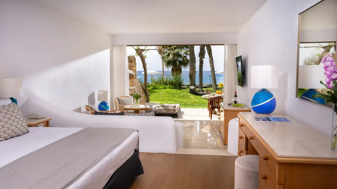 Coral Beach & Resort