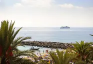 Coral Compostela Beach