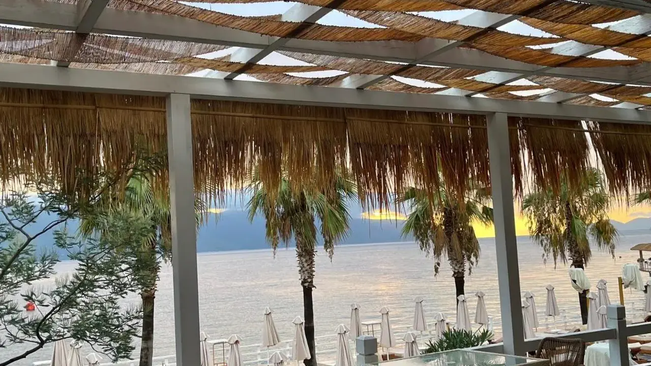 Coral Hotel & Resort