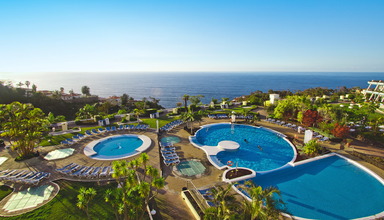 Coral La Quinta Park Suites