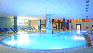 Coral La Quinta Park Suites