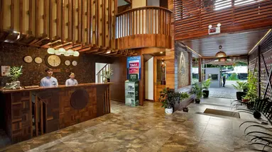 Coral Reef Resort & Spa
